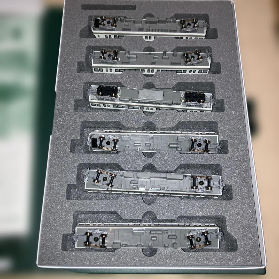 KATO 10-435 221系基本、増結セット