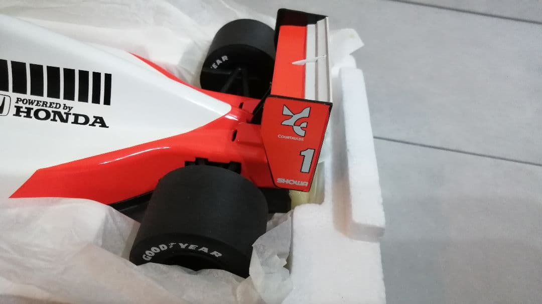 MINICHAMPS アイルトンセナ マクラーレン ホンダMP4/6 1991