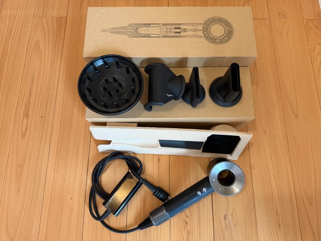 【Dyson Supersonic】ドライヤーHD08-ULF-BBN-N