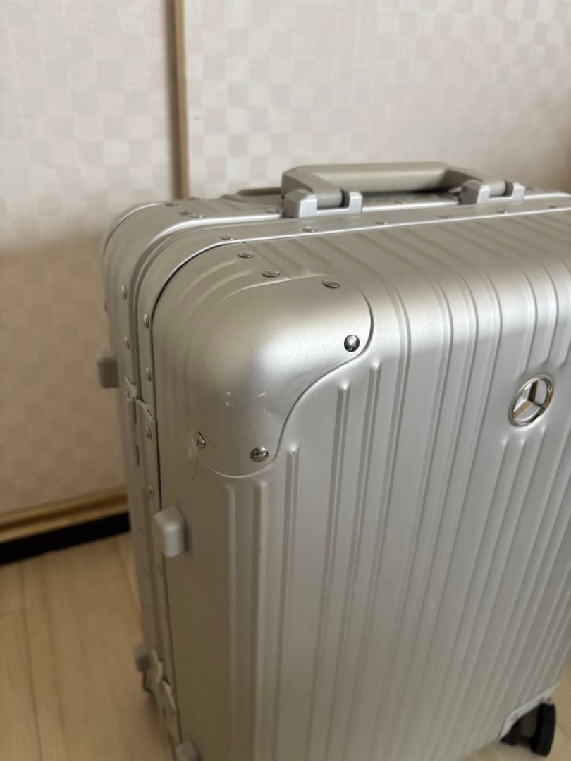メルセデス・ベンツ オリジナルアルミスーツケース