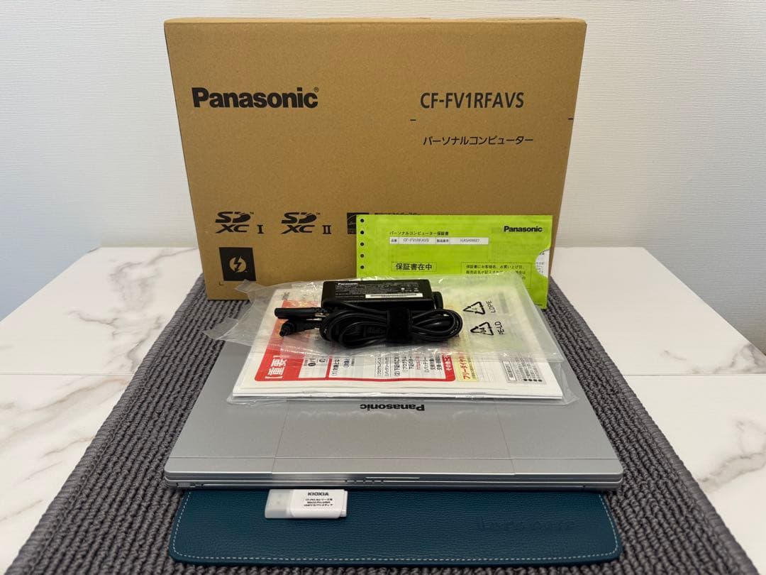 【超美品】累計230時間CF-FV1RFAVS LTE SIMフリー本革ケース付