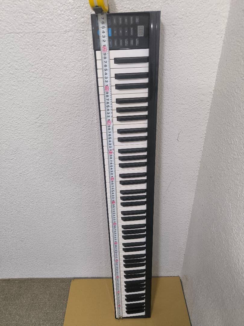 電子ピアノ88鍵スリムデザイン 可動品、バッテリ—内蔵、USB電源
