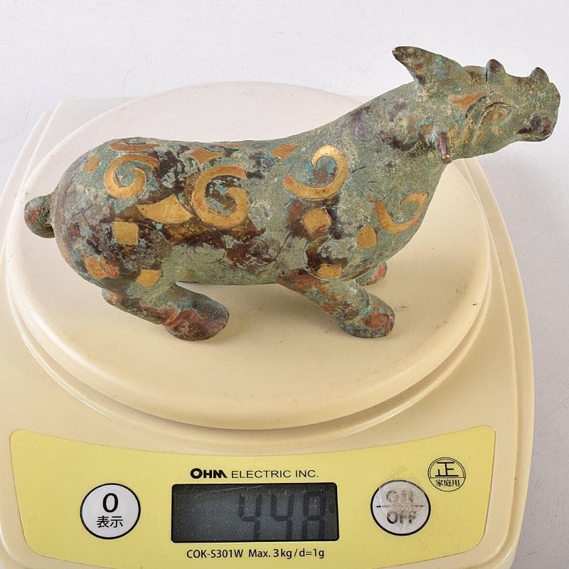 中国　青銅鍍金　金銀象嵌　神獣　置物　V　R8446