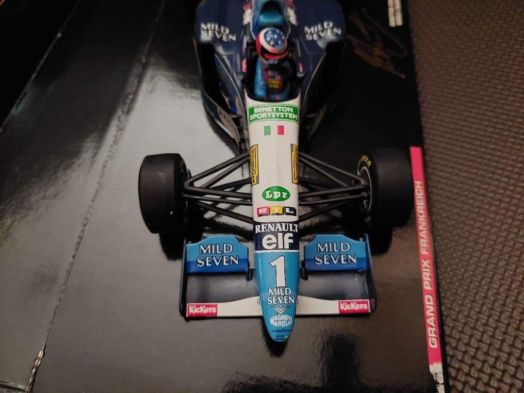 1/18 ベネトン B195 M・シューマッハ 1995 マイルドセブン