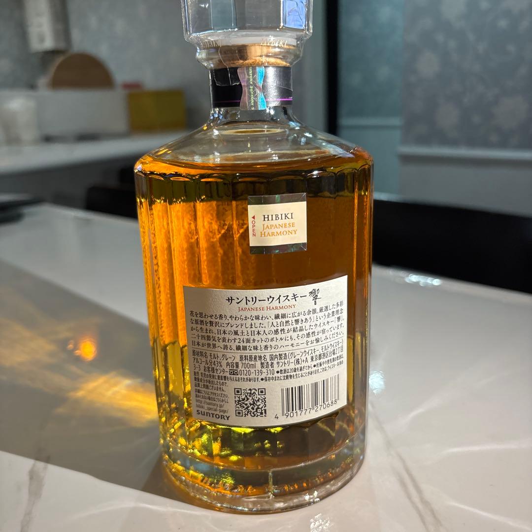 新品 響 ジャパニーズウイスキー