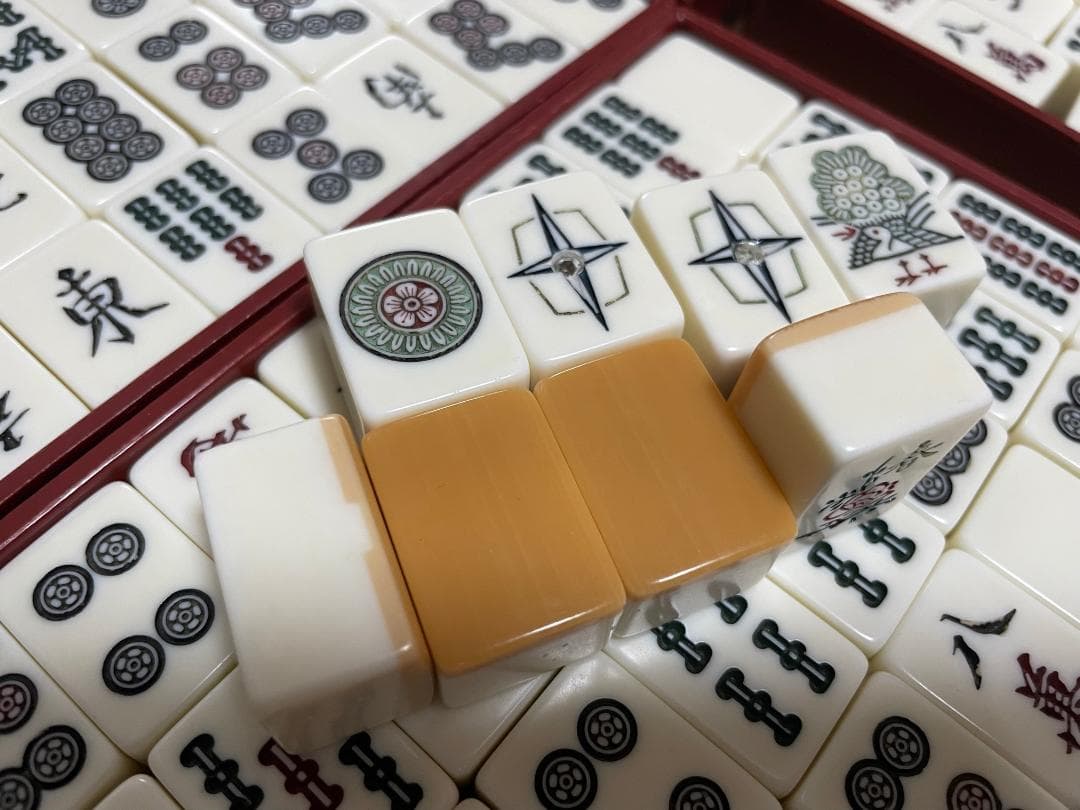 石鹸で洗濯したので綺麗　任天堂　金牌　麻雀牌　年代モノ