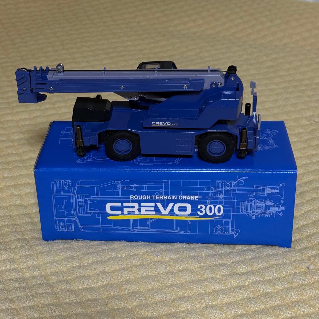 タダノ　クレーン　CREVO300