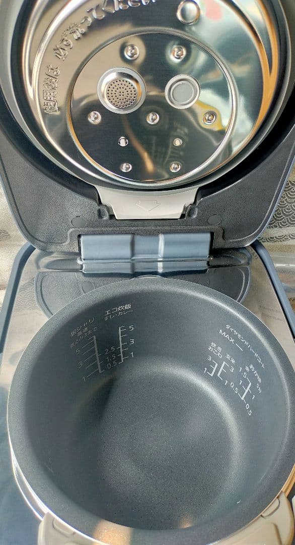 【未使用】パナソニック 炊飯器 5.5合 可変圧力IH SR-MPB100-H