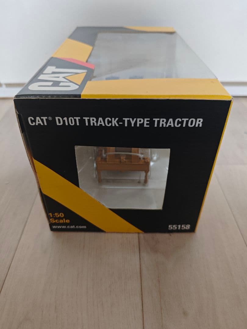 CAT D10T Tractor 1:50スケール 建設機械 ミニチュア
