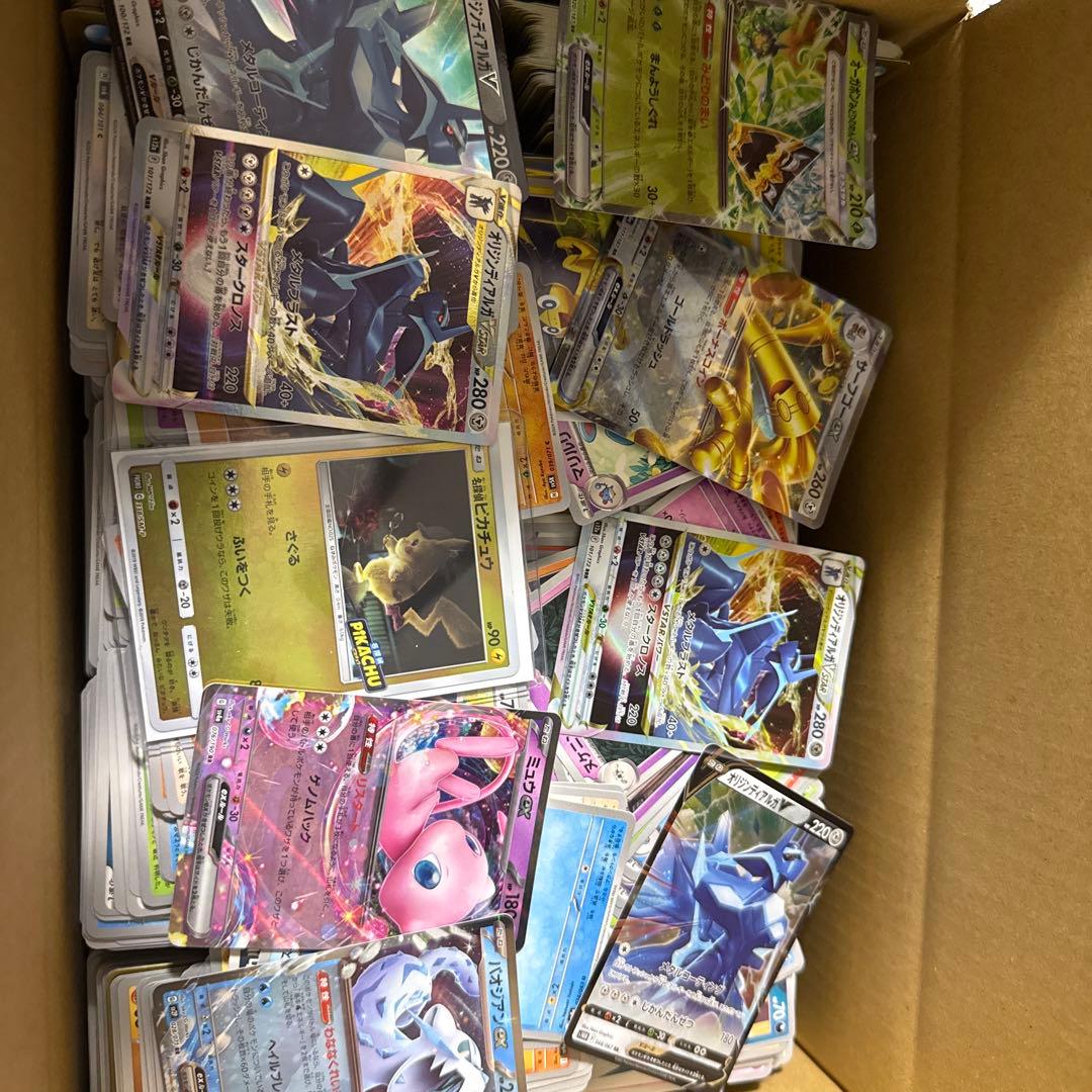 H*o様 ポケカ引退品　約6.2キロ　相場34800円のピカチュウ入り