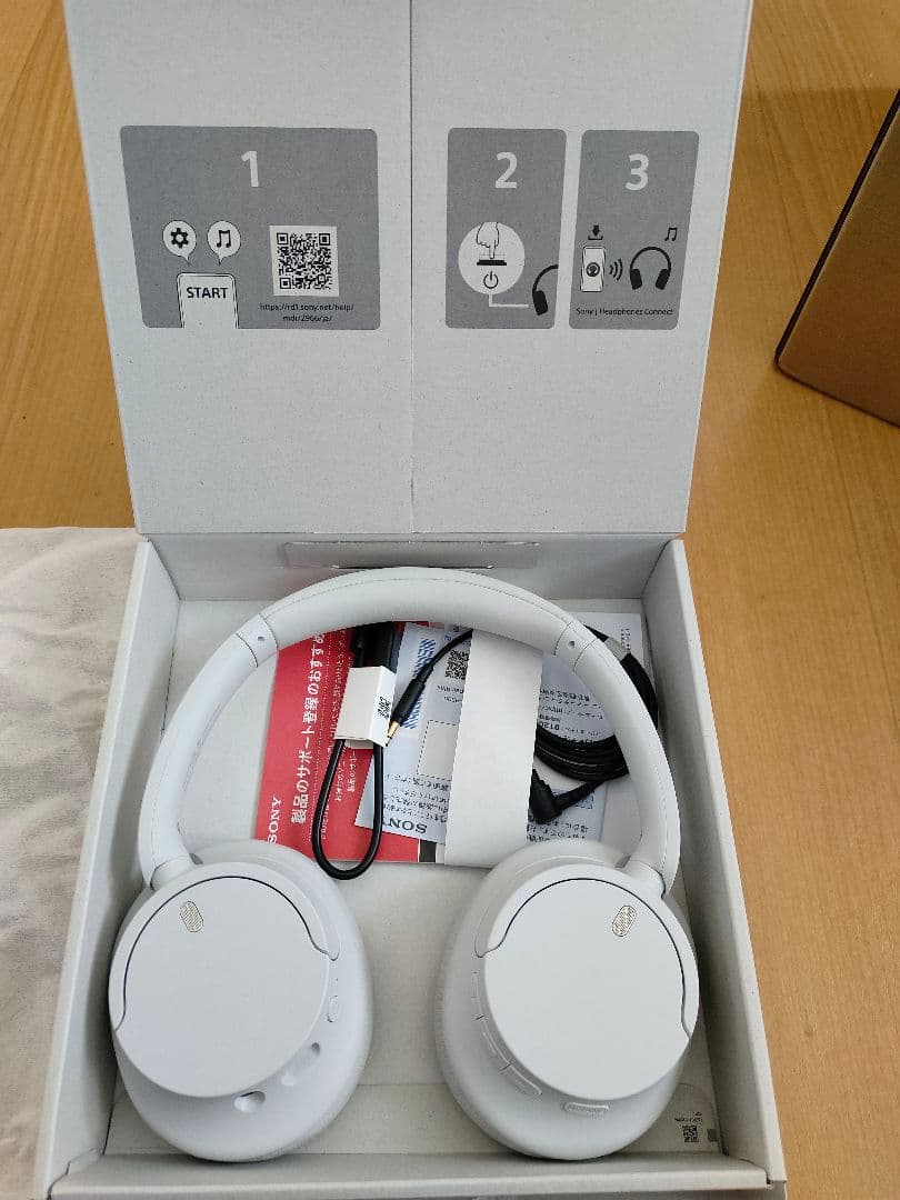 ソニー(SONY) ワイヤレスノイズキャンセリングヘッドホン WH-CH720N