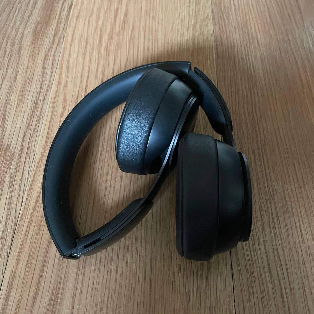 Beats Solo Pro ワイヤレスヘッドホン ブラック