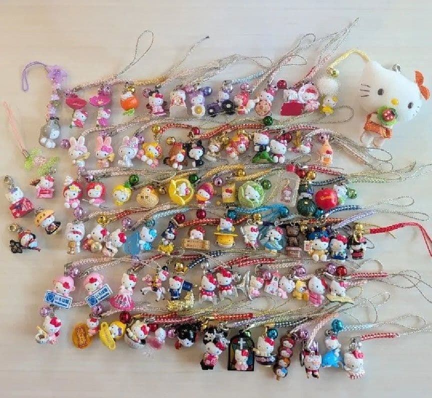 ⭐️ハローキティ⭐️サンリオ ご当地 ストラップ 根付け まとめ売り