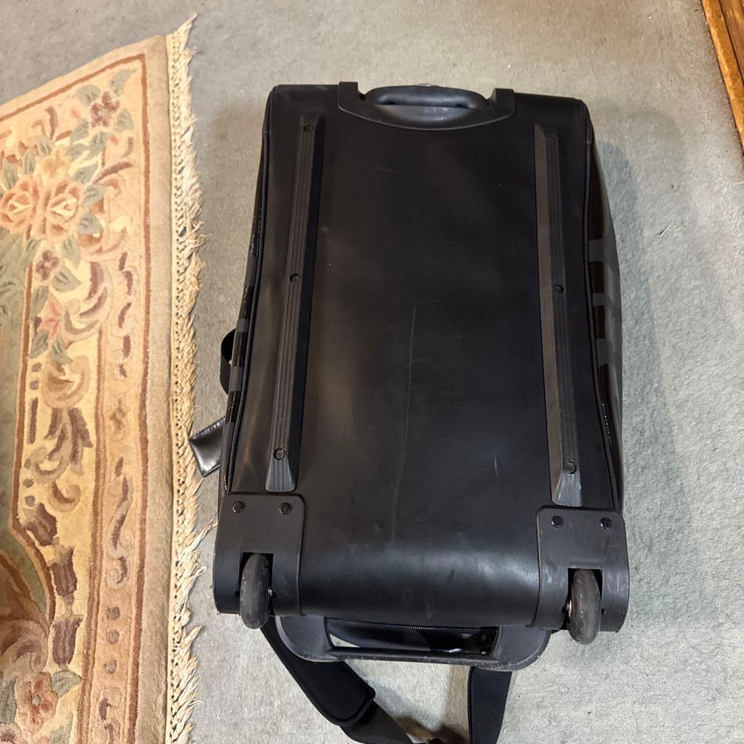 希少品　BREE ブリ― キャリーバック ショルダーバッグ 黒 中古　状態良品