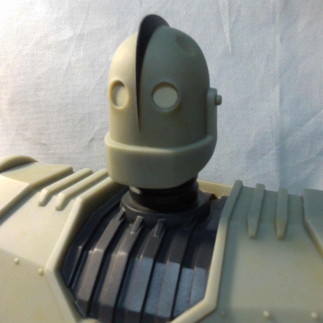 2000 アイアンジャイアント 1/35 完成モデルトイズワークス　ソフビ