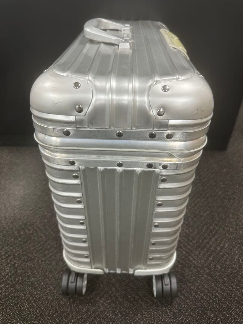 リモワ RIMOWA パイロット 34L 廃版希少品923.50.00.4