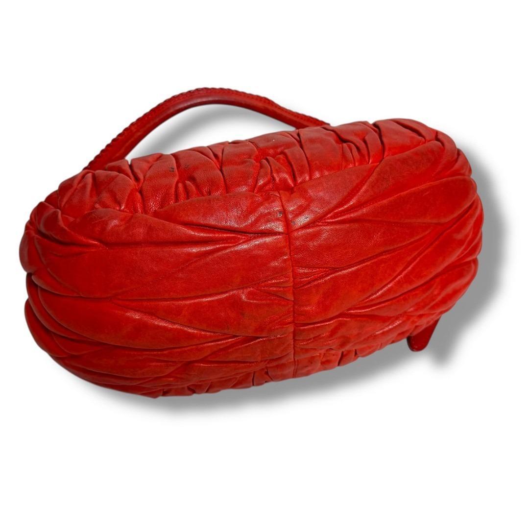 J7288 ミュウミュウ マテラッセ 2WAY ショルダーバッグ レッド Y2K