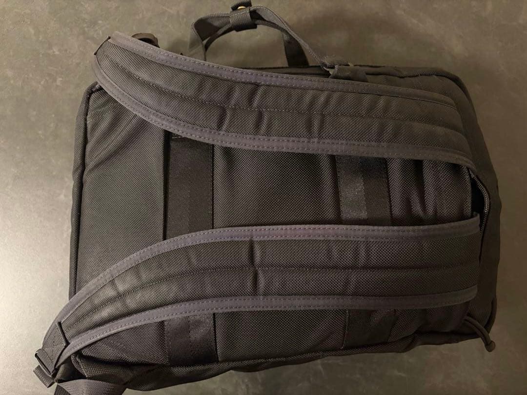 BRIEFING（ブリーフィング ）「NEO TRINITY LINER」