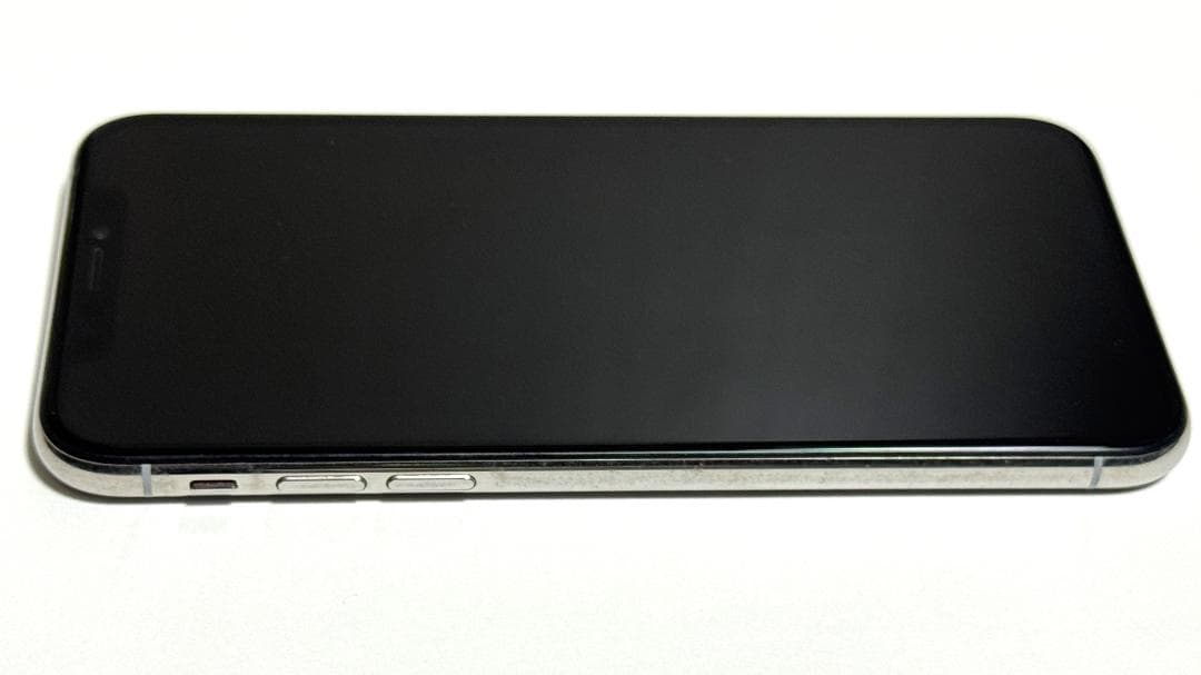 iPhone XS 256GB シルバー