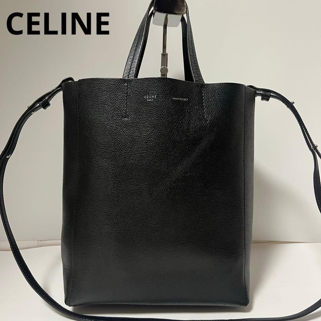 ✨未使用に近い✨　 CELINE バーティカルカバ　黒　バッグ　ハンド