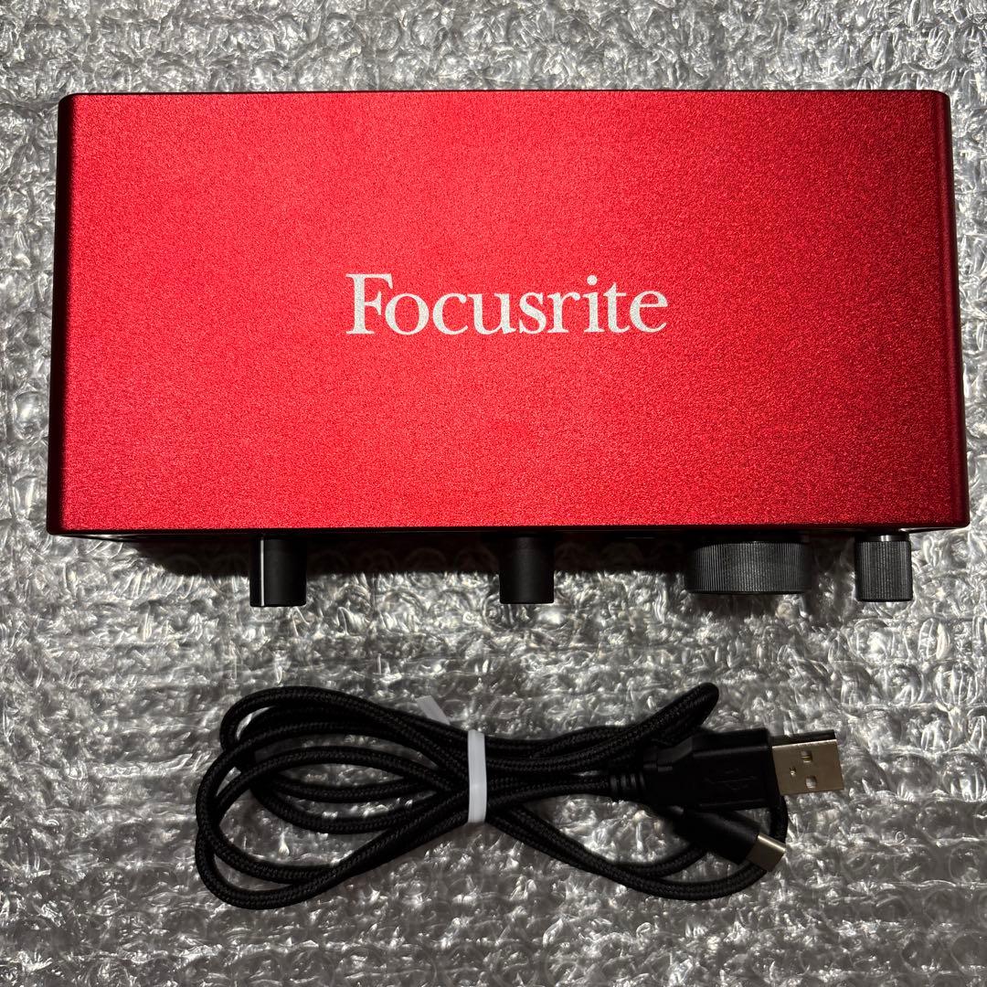 scarlett 2i2 フォーカスライト　オーディオインターフェース
