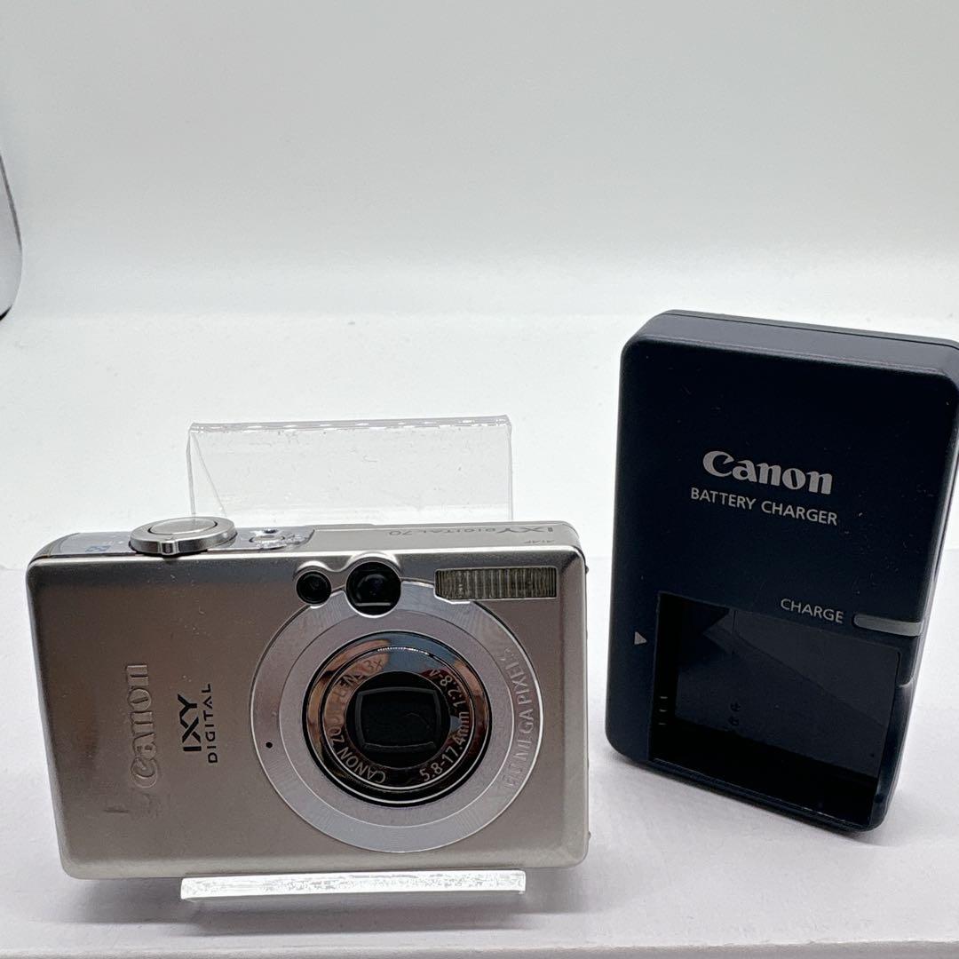 Canon IXY DIGITAL 70 本体 + バッテリーチャージャー