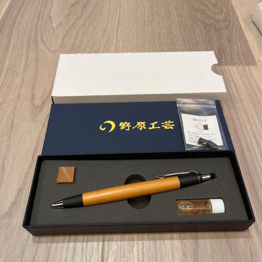 【新品未使用】【野原工芸】　新型シャープペンシル　イチイsanzoクリップ