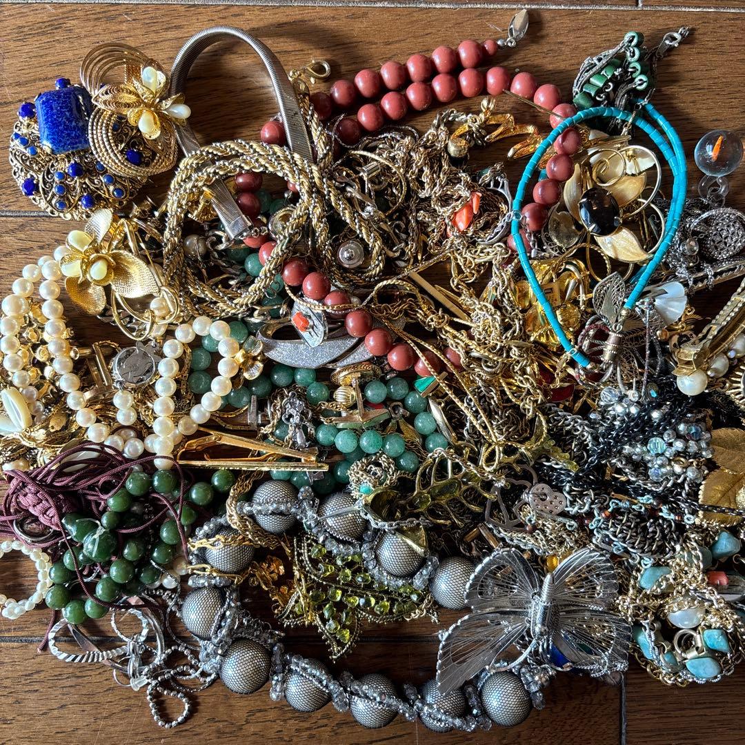 アクセサリー まとめ売り 遺品整理 ジャンク品 約1.2kg