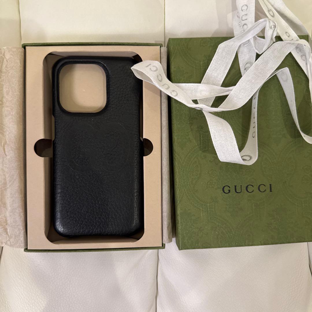 GUCCI iPhone15proケース ブラックGG柄