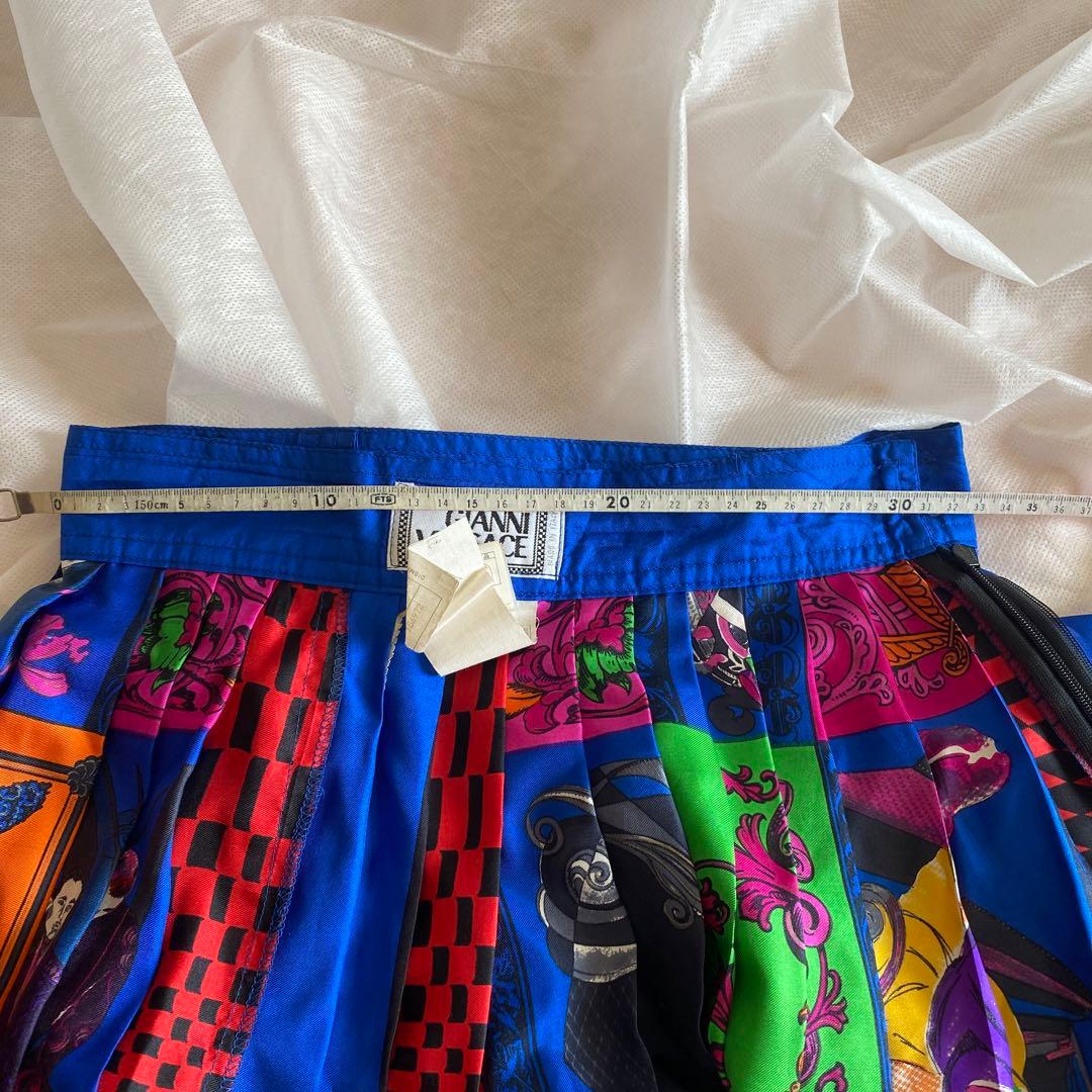 【ヴィンテージ】Versace ジャンニヴェルサーチスカート　シルク