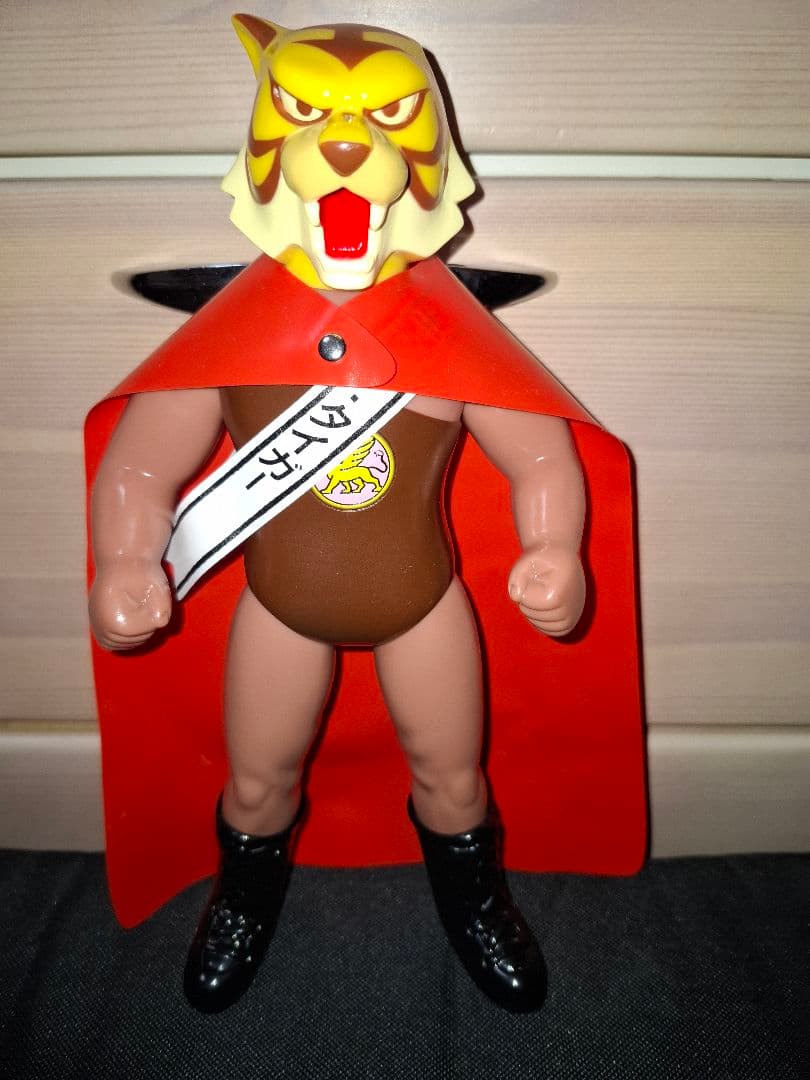 メディコムトイ　キングタイガー　タイガーマスク　電人　デビルマン　ブルマァク