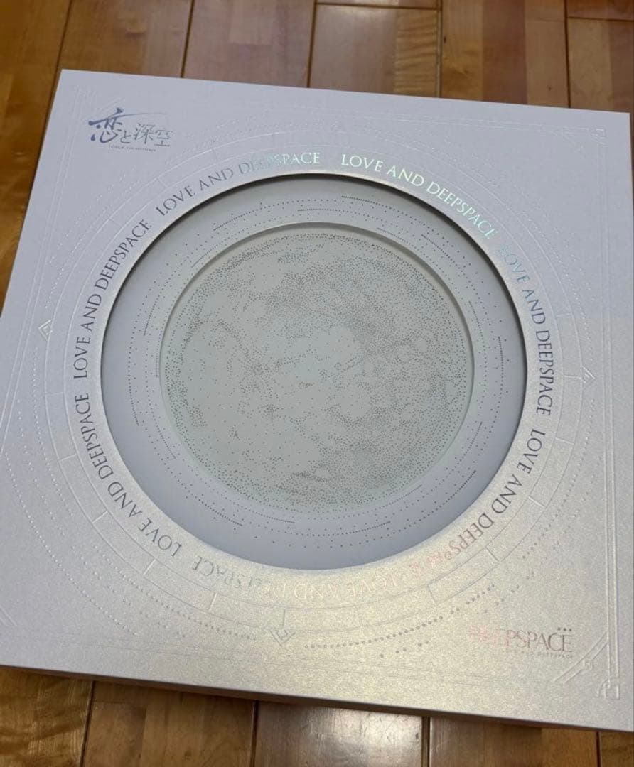 「恋と深空」 VIPユーザー公式特典グッズ　日本版　箱ごと　シンのみ無し