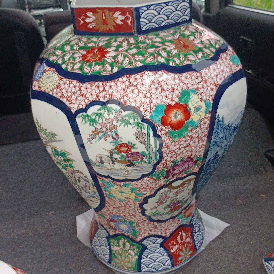 九谷焼、有田焼、の大壺