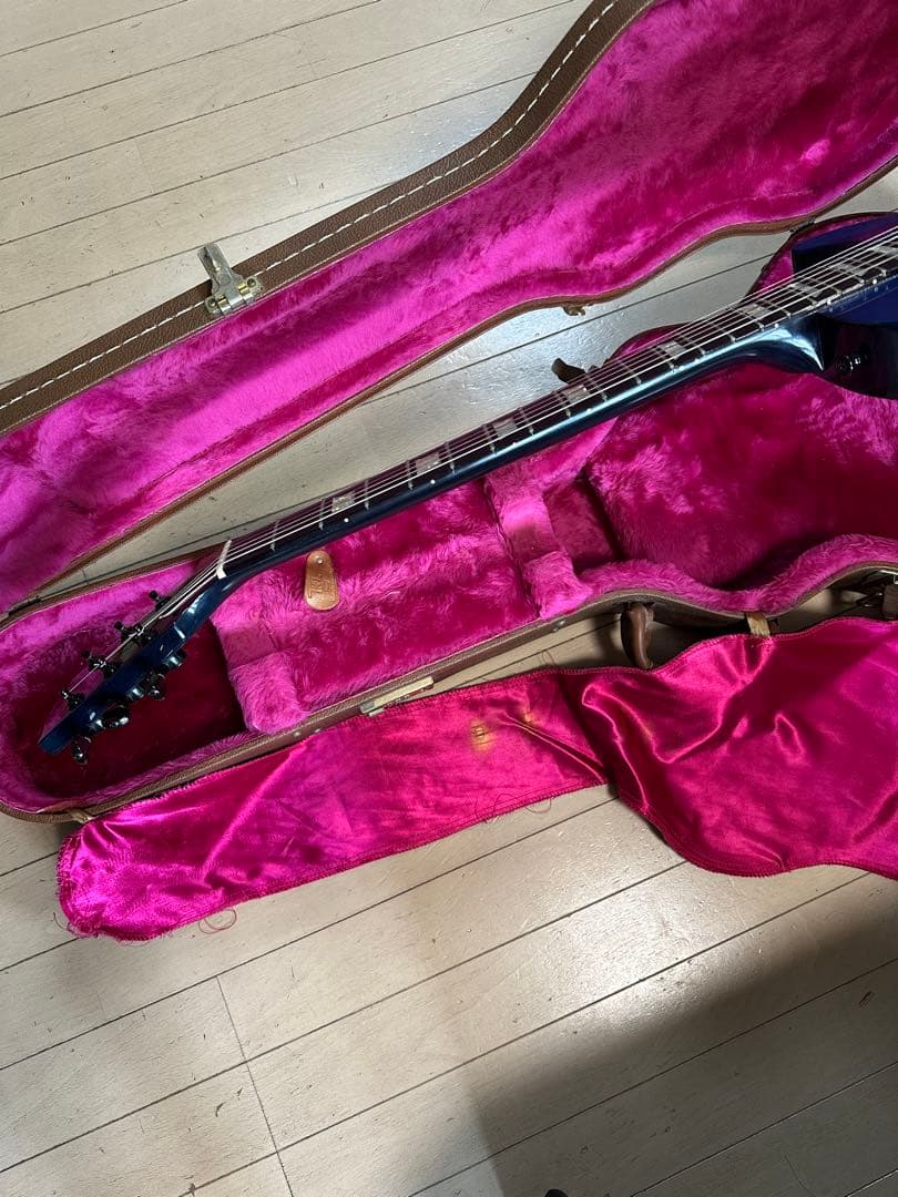 Gibson Les Paul 青色 専用ハードケース付