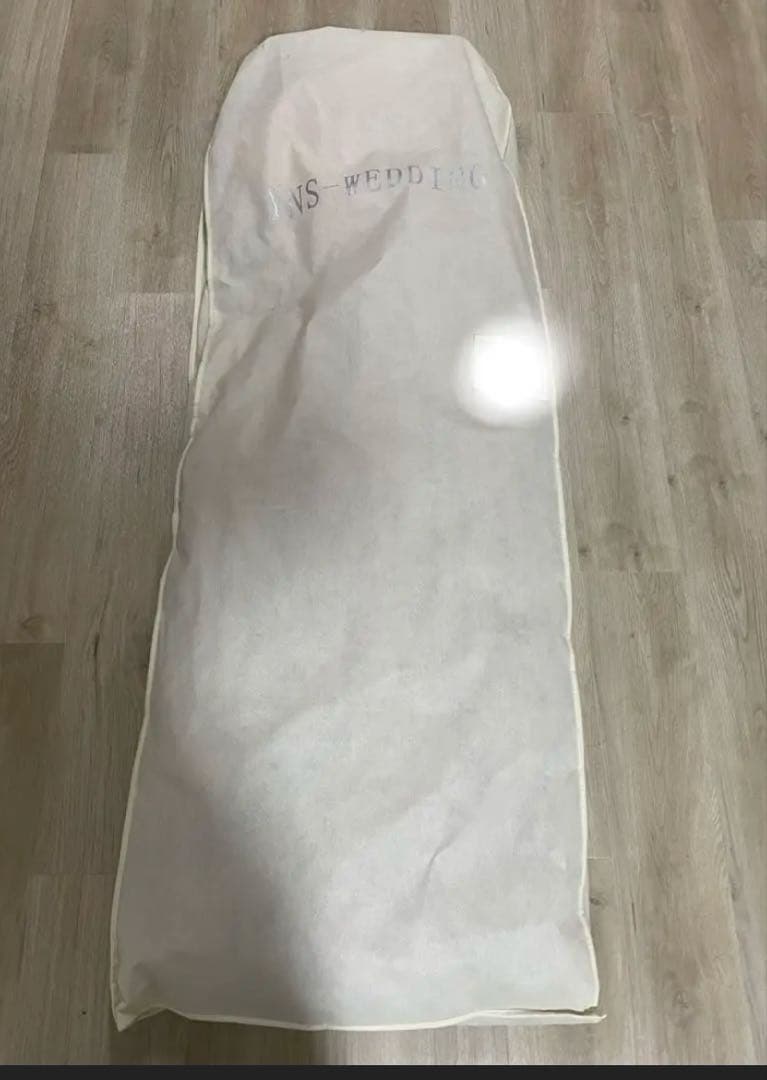 ピンクのカラードレス