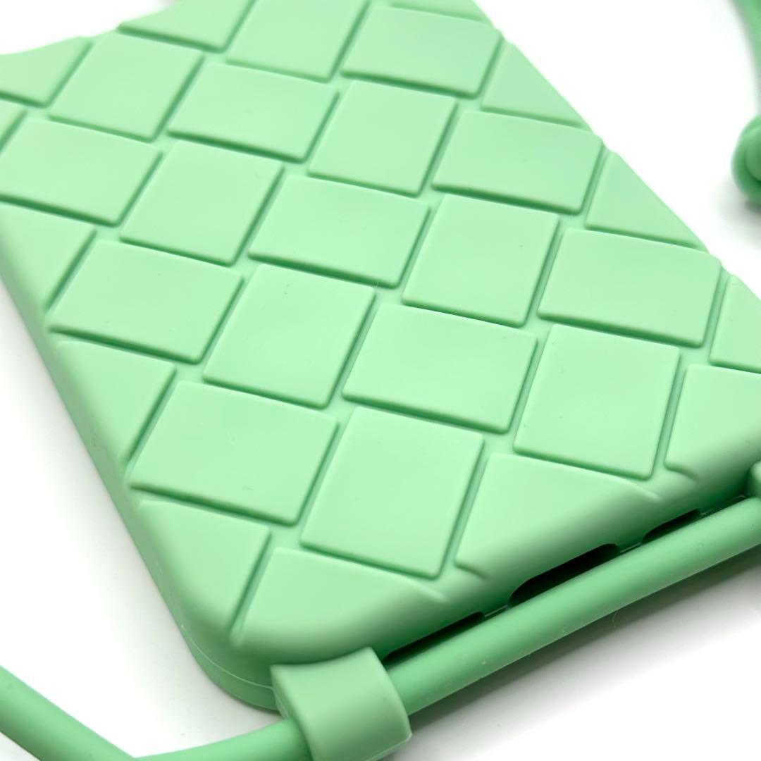 【新品未使用】BOTTEGA VENETA 　iPhoneケース14pro　紐付