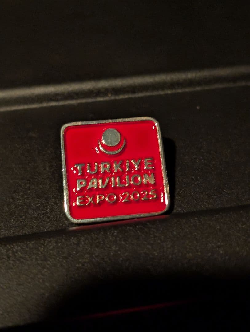 トルコパビリオン　スタッフピンバッチ　大阪・関西万博　レア　EXPO2025