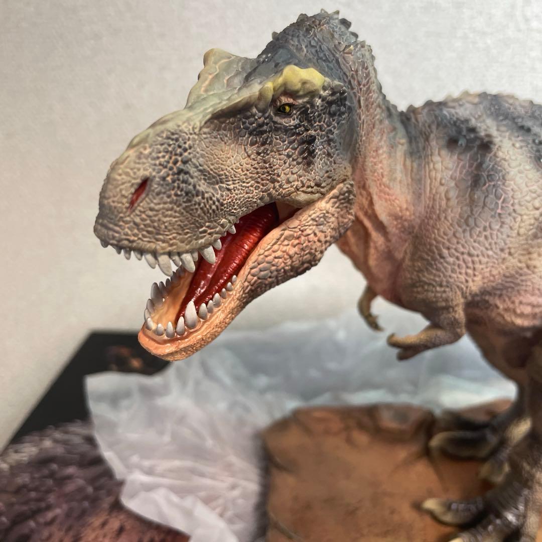 【新品、限定品】ティラノサウルス フィギュア 約35cm 壽屋