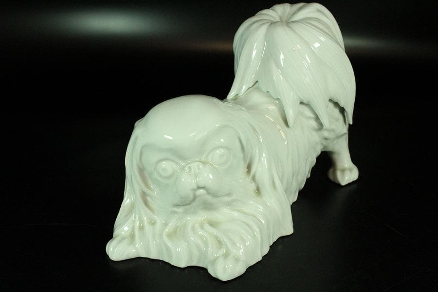 平戸 白磁 犬 置物 在銘 25cmx12cm(K-A203)