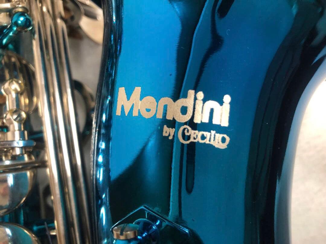 【美品】アルトサックスフォン Mendini By Cecilio