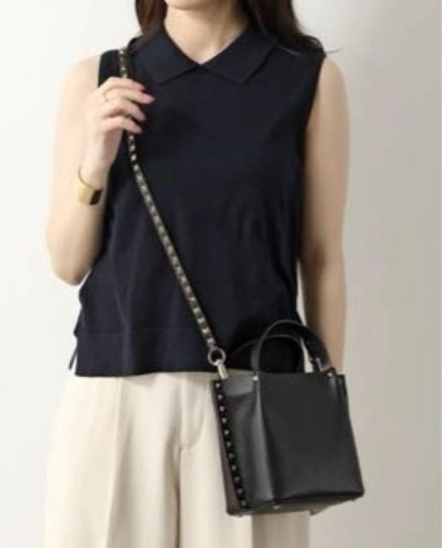 【新品未使用】VALENTINO ♪ ロックスタッズ スモール トート