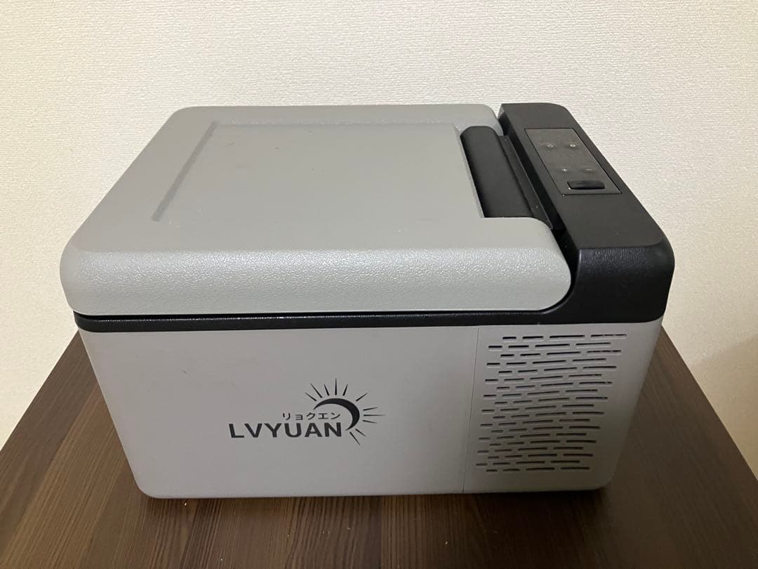 【AC／DC兼用】ポータブル冷凍庫　9リットル　(使用期間10日)