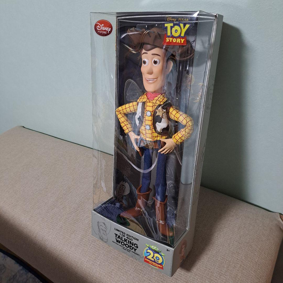 ディズニーストア　トーキング　ウッディー　トイ・ストーリー　世界限定400