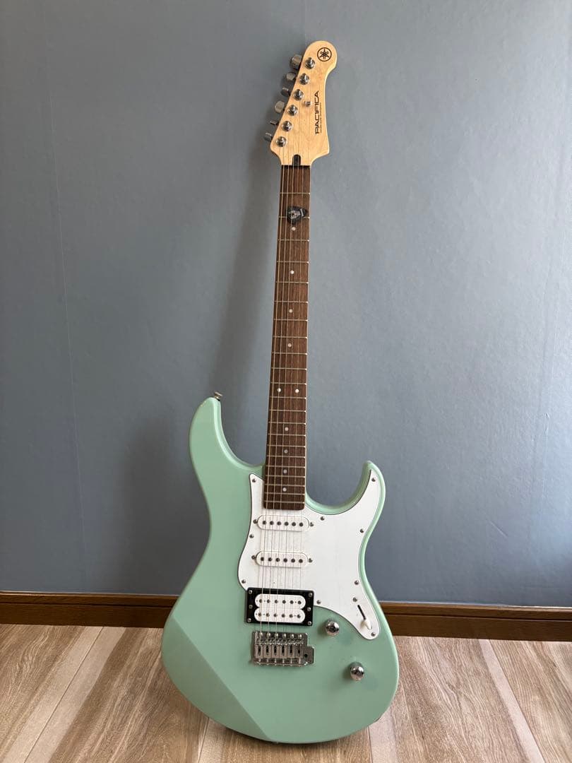 新品未使用　Yamaha PACIFICA エレキギター ミントグリーン