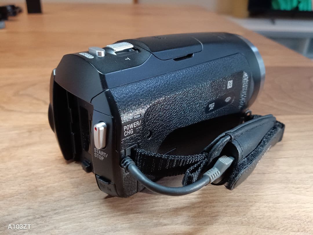 【SDカード付き】美品 SONY Handycam HDR-CX675【保証付】