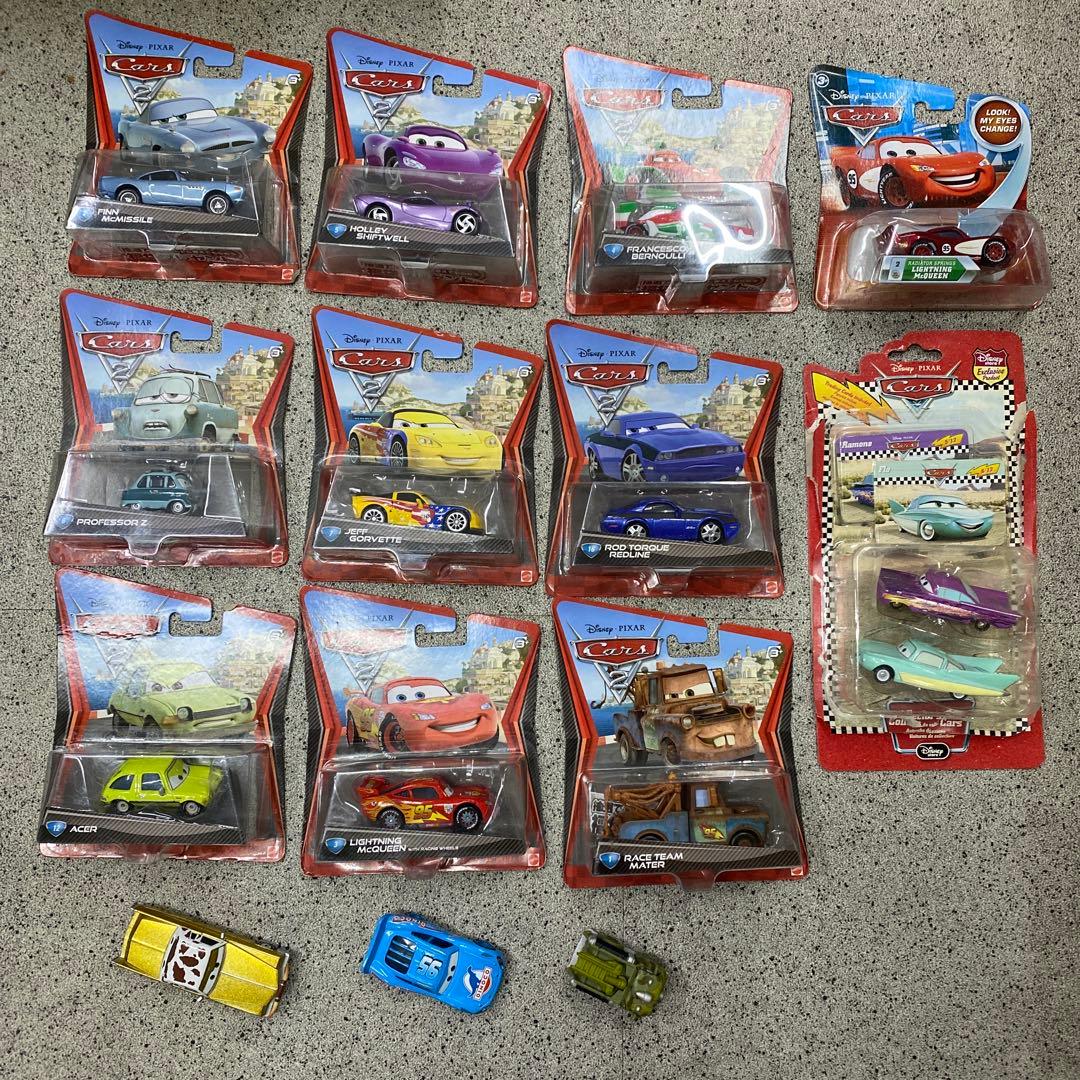 カーズ2 合計18台　マテル社15台＋3台＋大きなワールドマップ