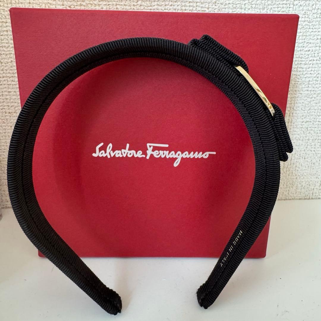 Salvatore Ferragamo リボン付き黒ヘアバンド
