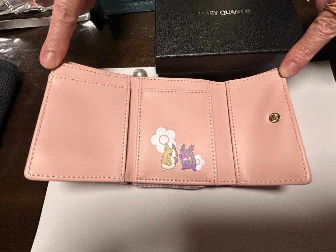 MARY QUANT 三つ折り財布 ピンク　ポケモンコラボ