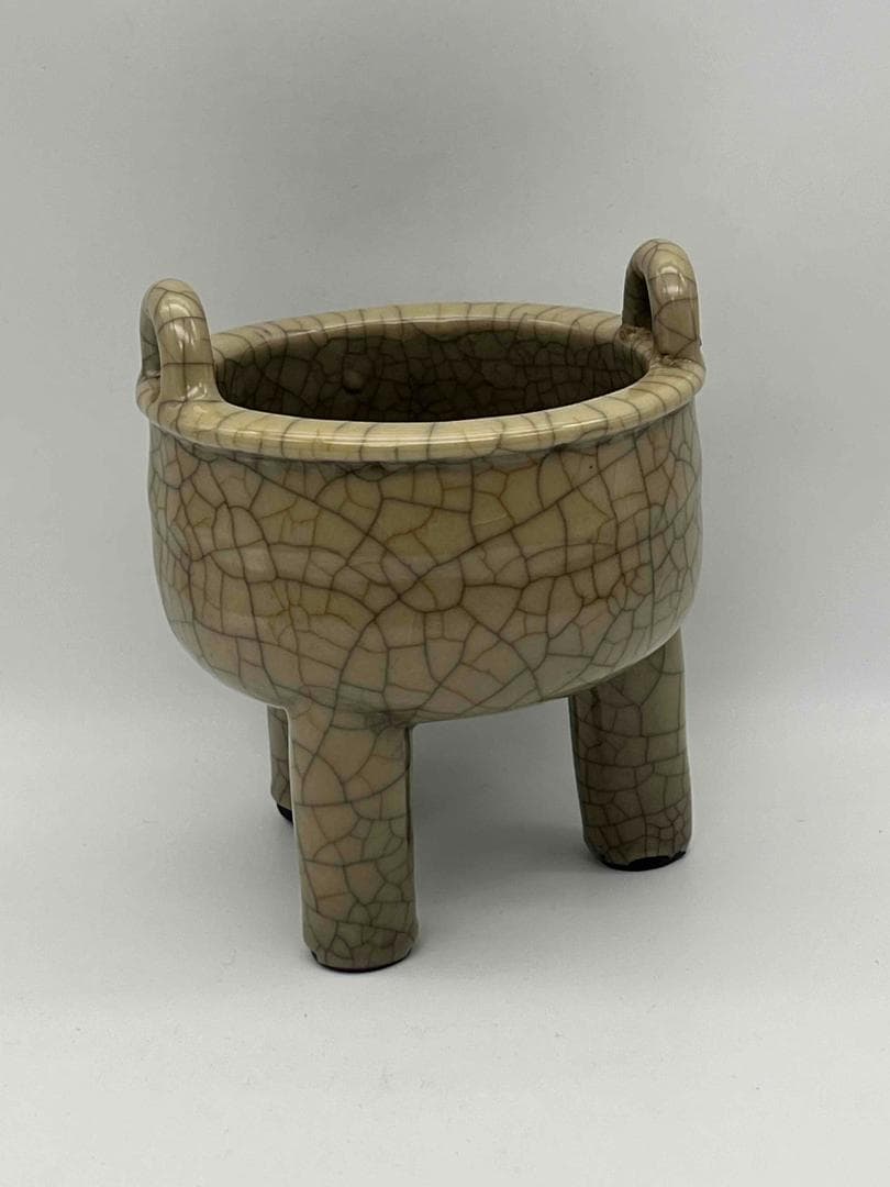 宋時代　青磁　汝官窯包金氷裂紋 支釘焼き 双耳三足香炉(C-81)