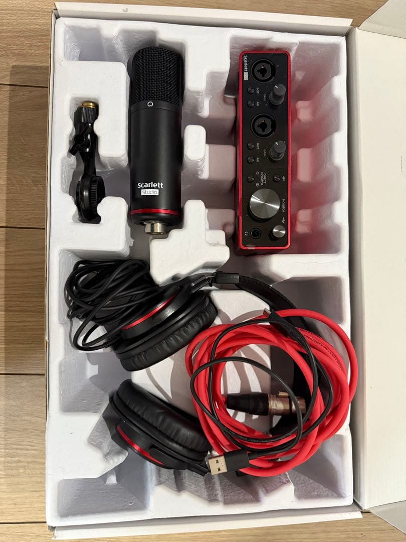 DTM・DAW Focusrite Scarlett 2i2 Studio